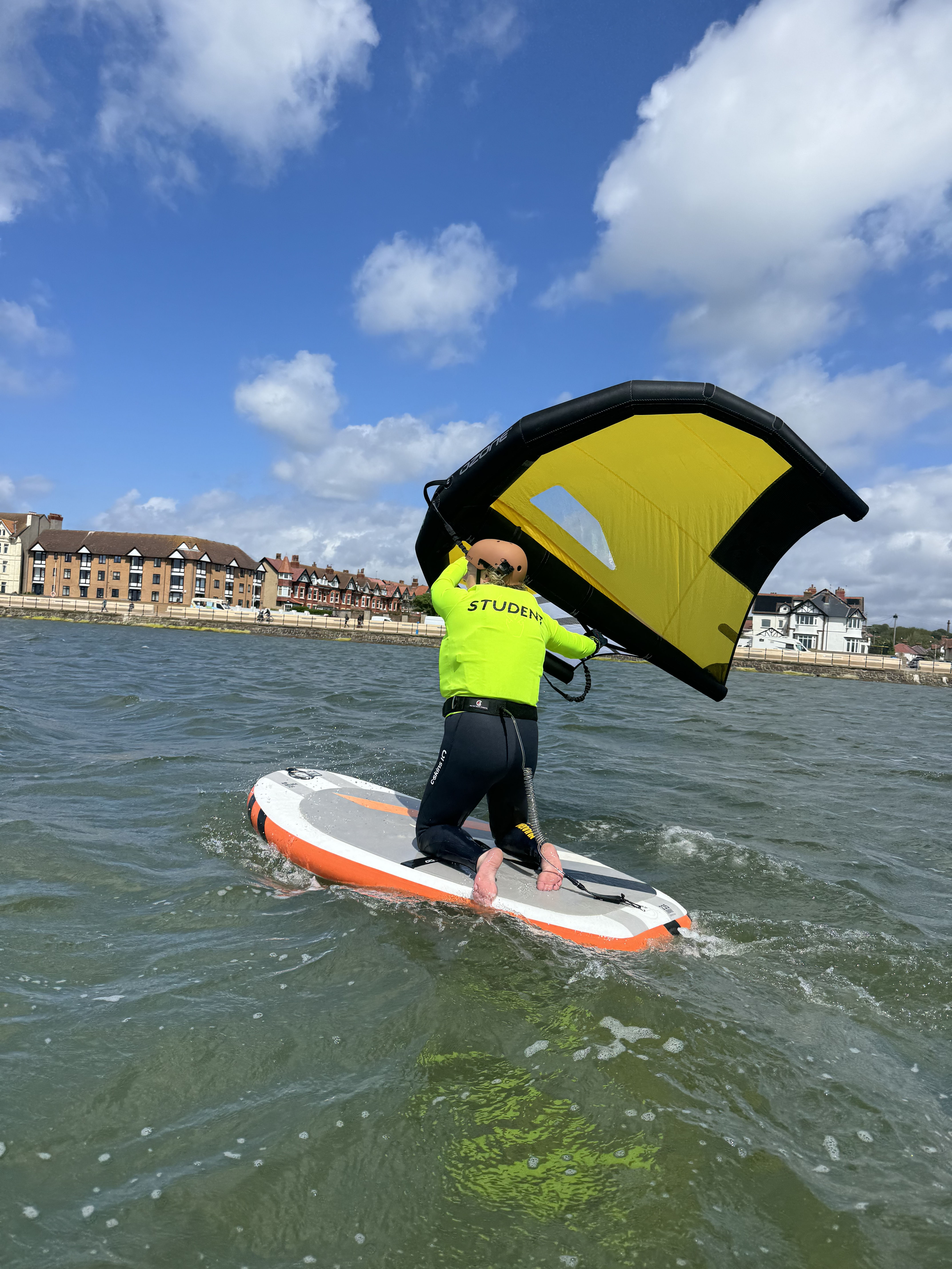 LEARN TO WINGSURF